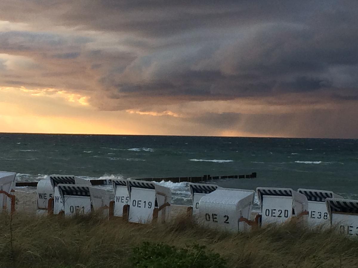 Pension Zum Leuchtturm Bastorf Kültér fotó
