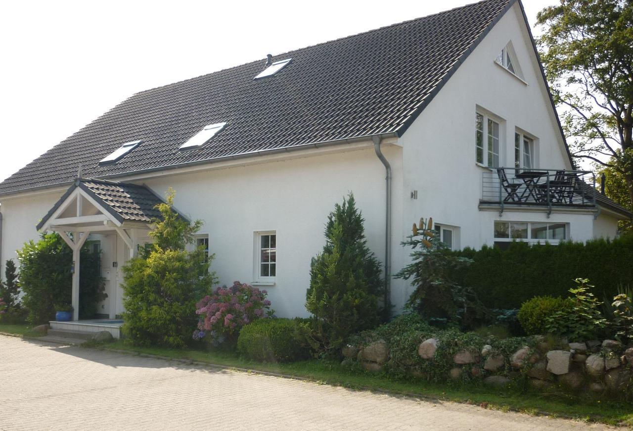 Pension Zum Leuchtturm Bastorf Kültér fotó